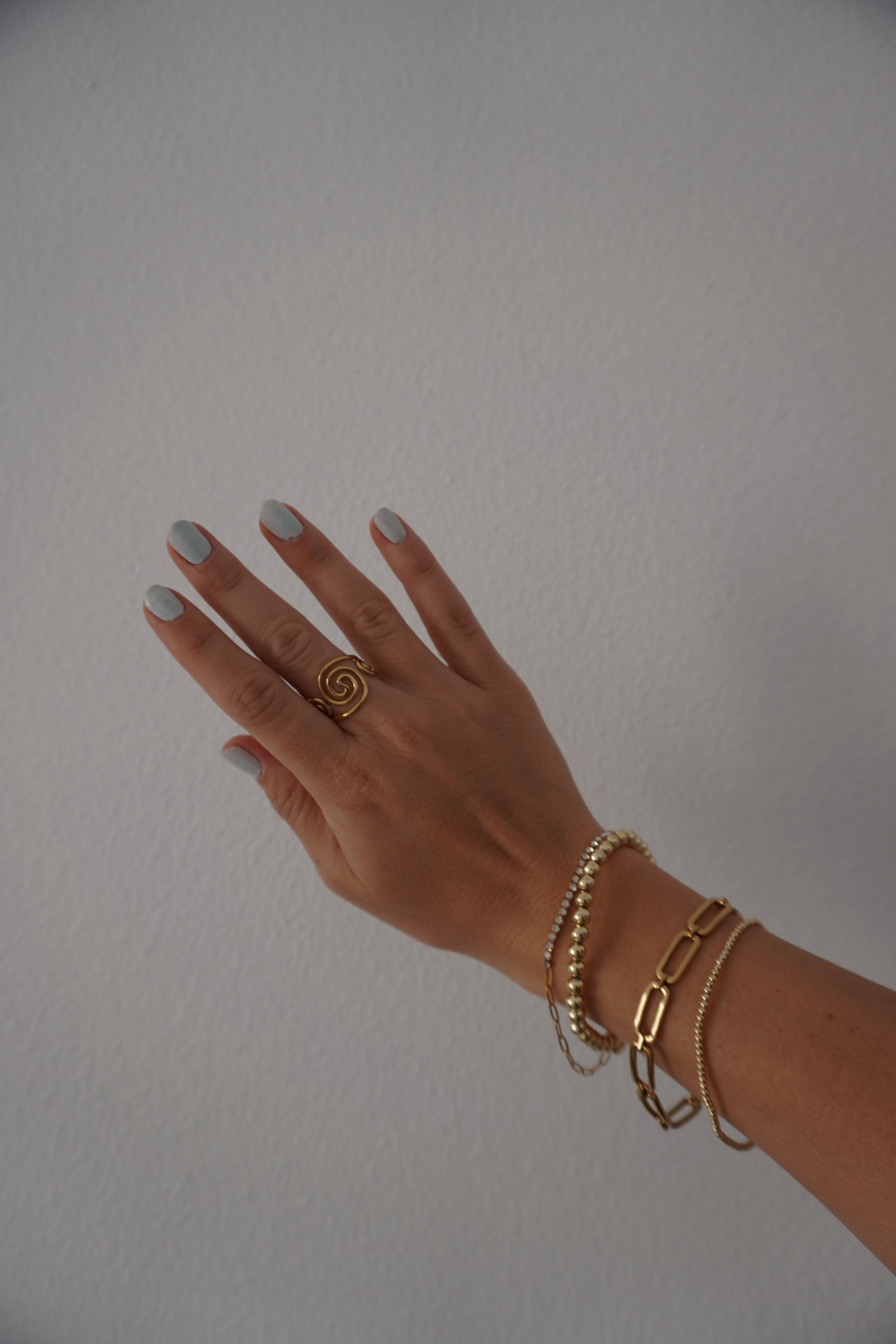 Spiral ring