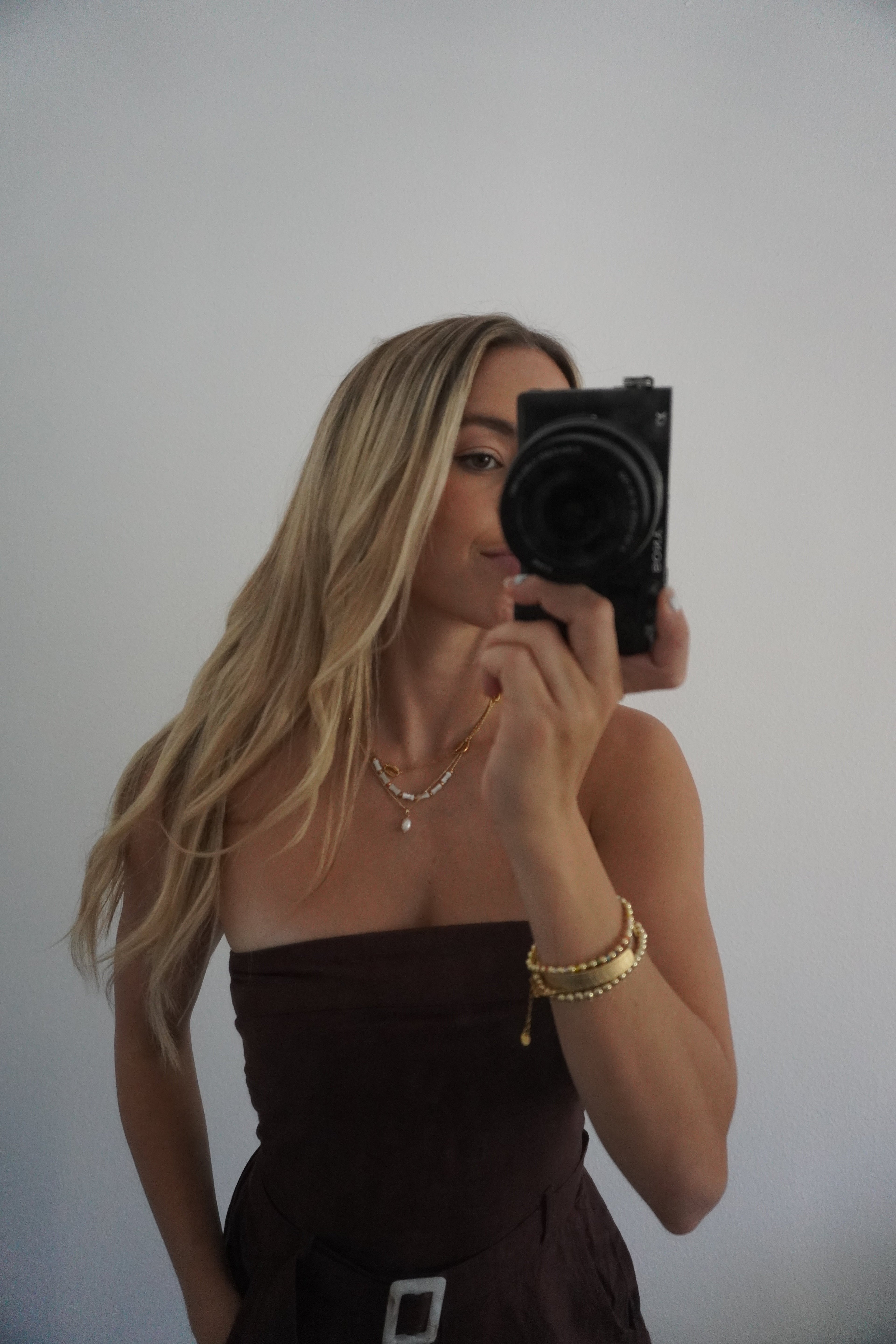 “Pure” pearl necklace