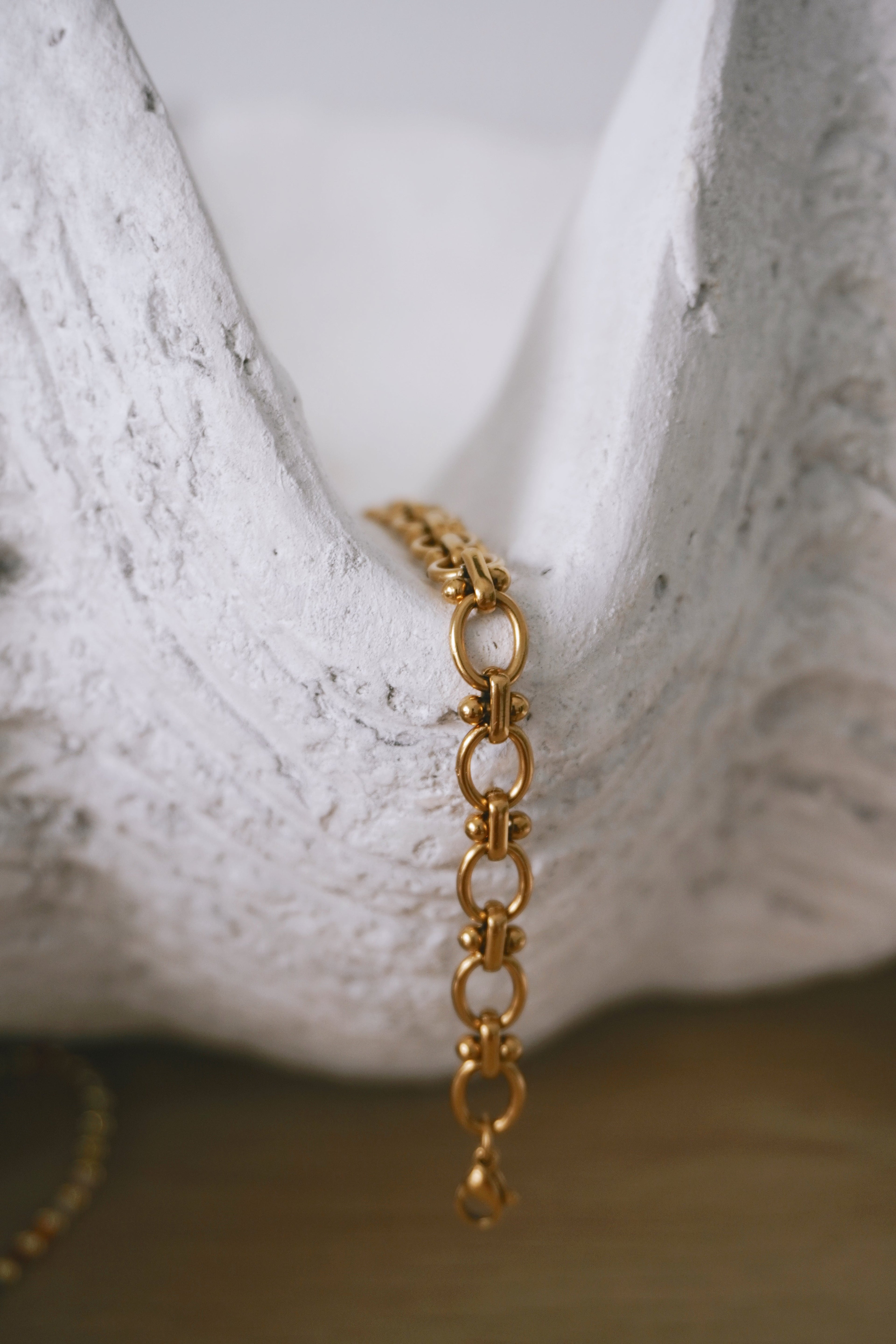 “Cleo” chain bracelet