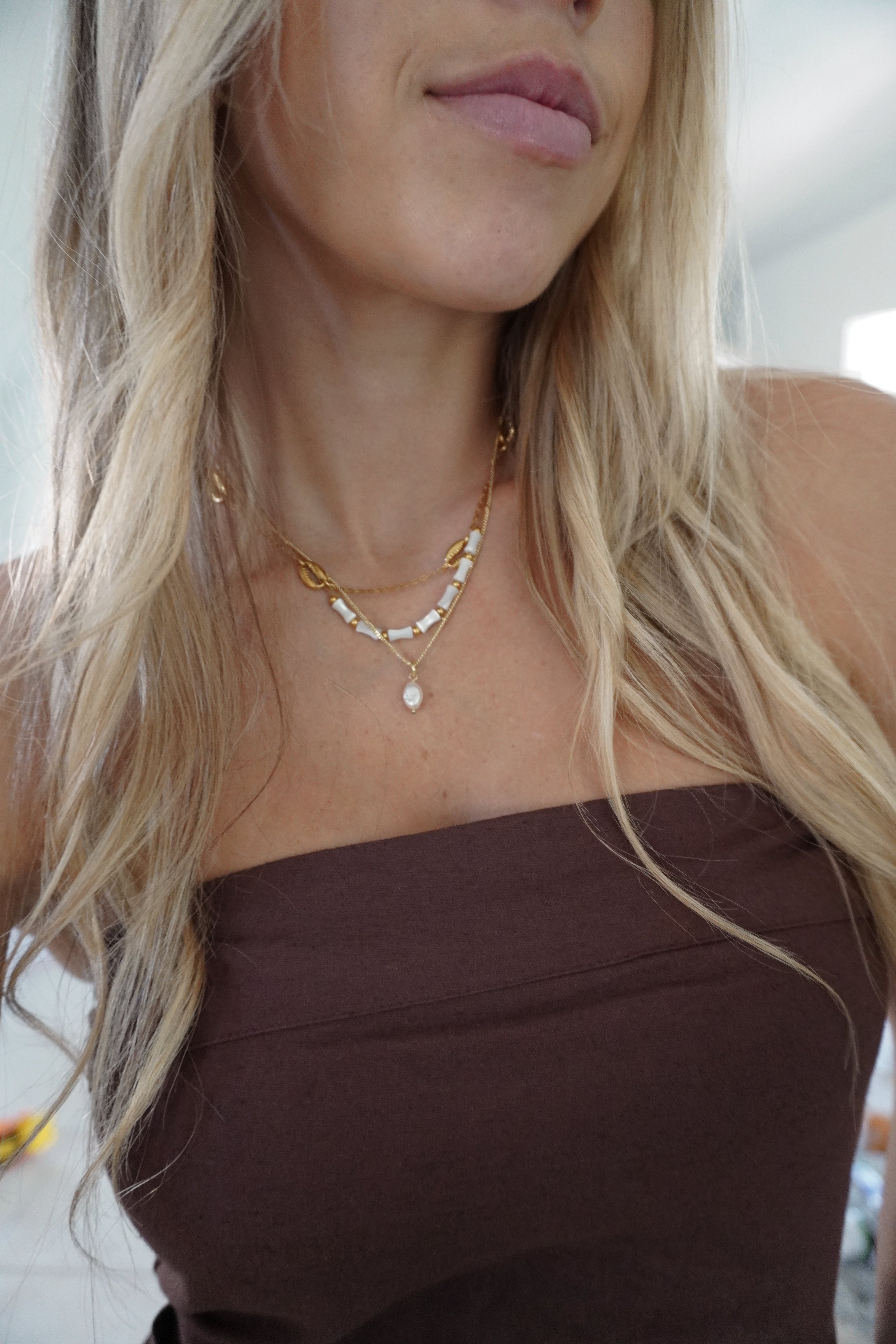 “Tides” shell necklace